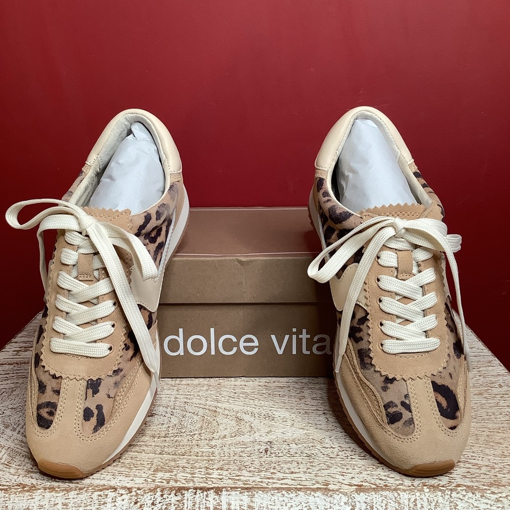 DOLCE VITA (NWT) 7.5 Lt Leopard Suede Sneakers Lace Up Round Toe Stella Footbed - Picture 2 of 12